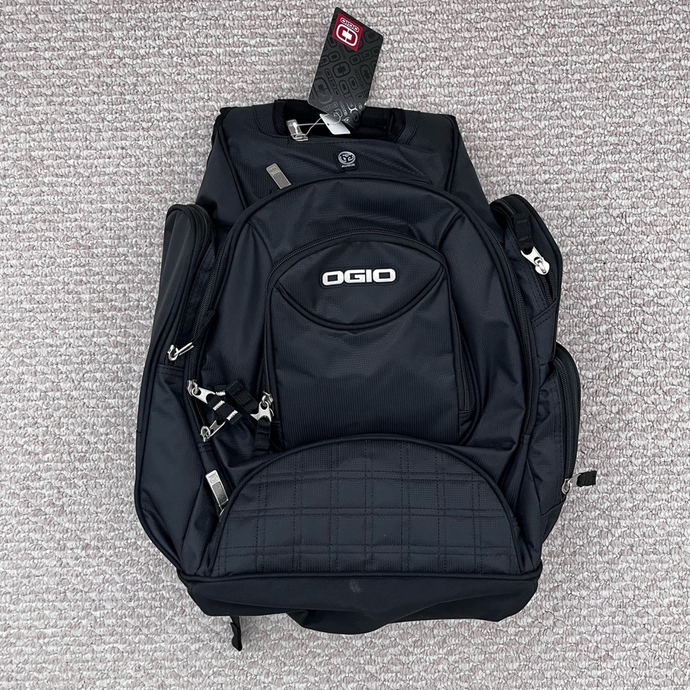 Ogio Street Metro Backpack